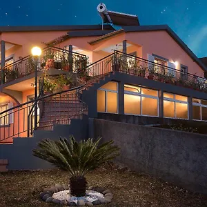 Paradise House Casa de Férias